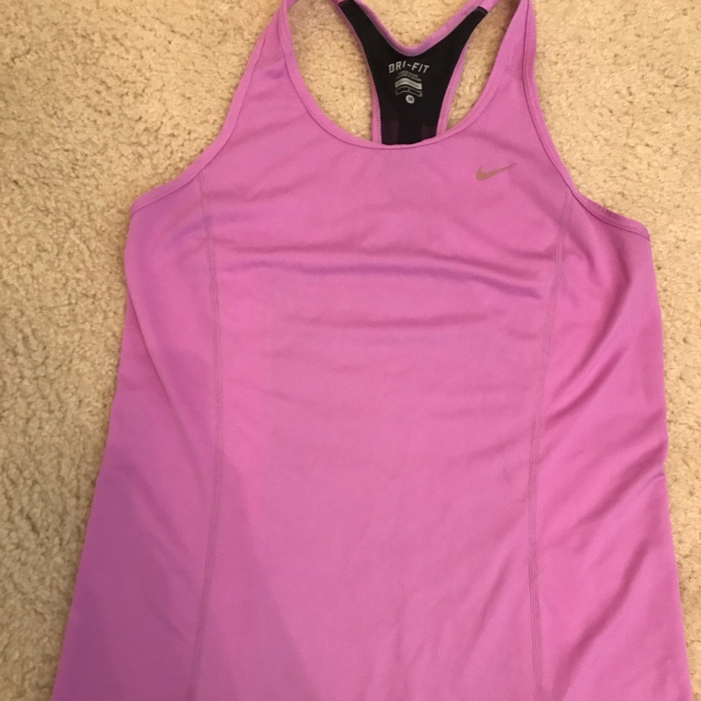 Nike tank